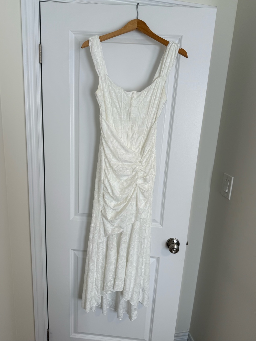 White Ruched Sleeveless Midi Dress